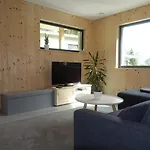 Waldblick - Neubau - Self-check-in - Kein Verkehr - Am Wald - Parkplaetze Vor Tuer - Or Double Apartman *