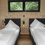 Waldblick - Neubau - Self-check-in - Kein Verkehr - Am Wald - Parkplaetze Vor Tuer - Or Double 인스브루크