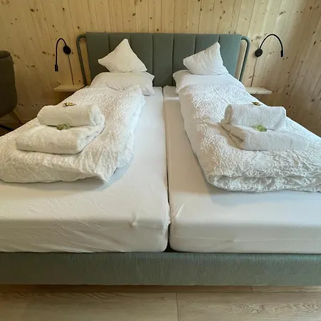 Appartement Waldblick - Neubau - Self-check-in - Kein Verkehr - Am Wald - Parkplaetze Vor Tuer - Or Double *