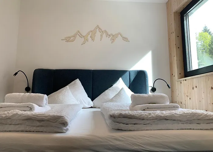 Waldblick - Neubau - Self-check-in - Kein Verkehr - Am Wald - Parkplaetze Vor Tuer - Or Double Appartement Innsbruck